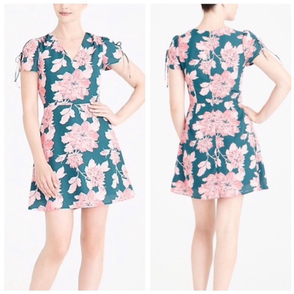 J. Crew Dresses & Skirts - J. Crew Mercantile Floral Tie Sleeve Dress Green 4